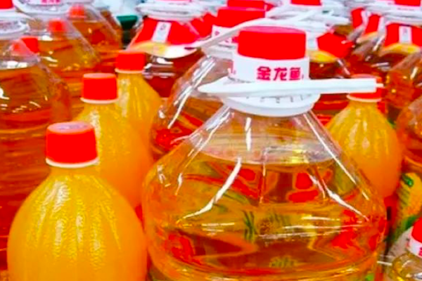 6. Cooking Oil Packed With Orange Juice